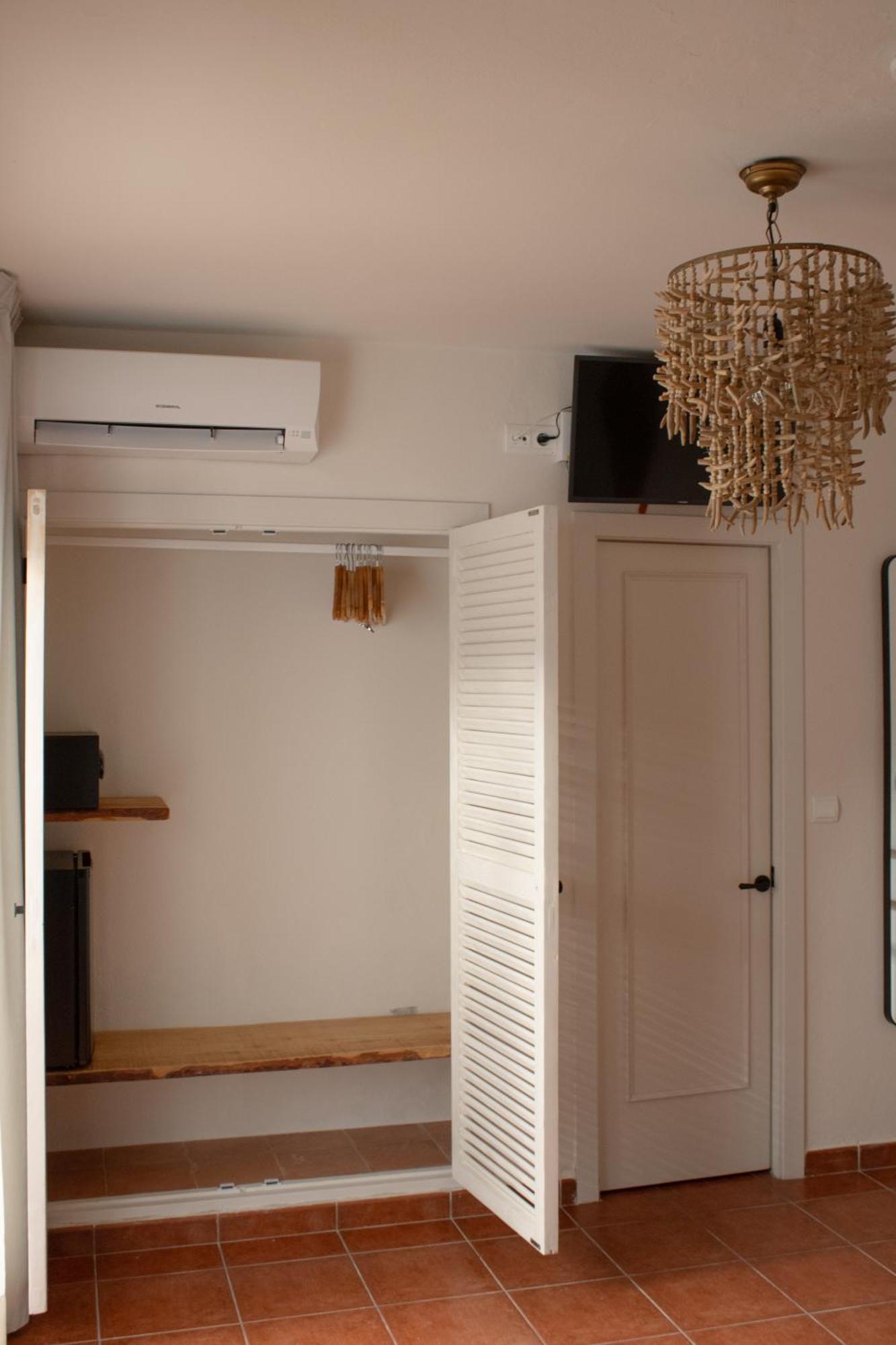 Hostal La Torre Ibiza Cap Negret Sant Antoni de Portmany Esterno foto